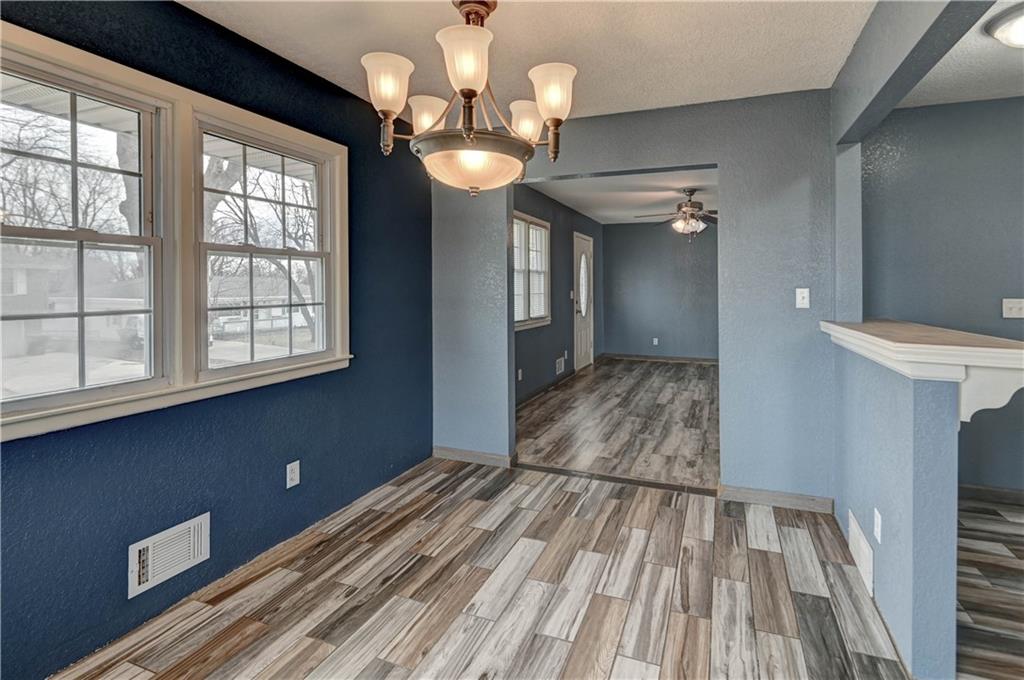 4116 South Delaware Avenue Independence, MO 64055 - Photo 17 of 40