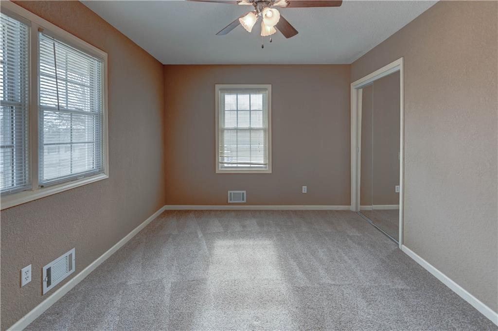 4116 South Delaware Avenue Independence, MO 64055 - Photo 31 of 40