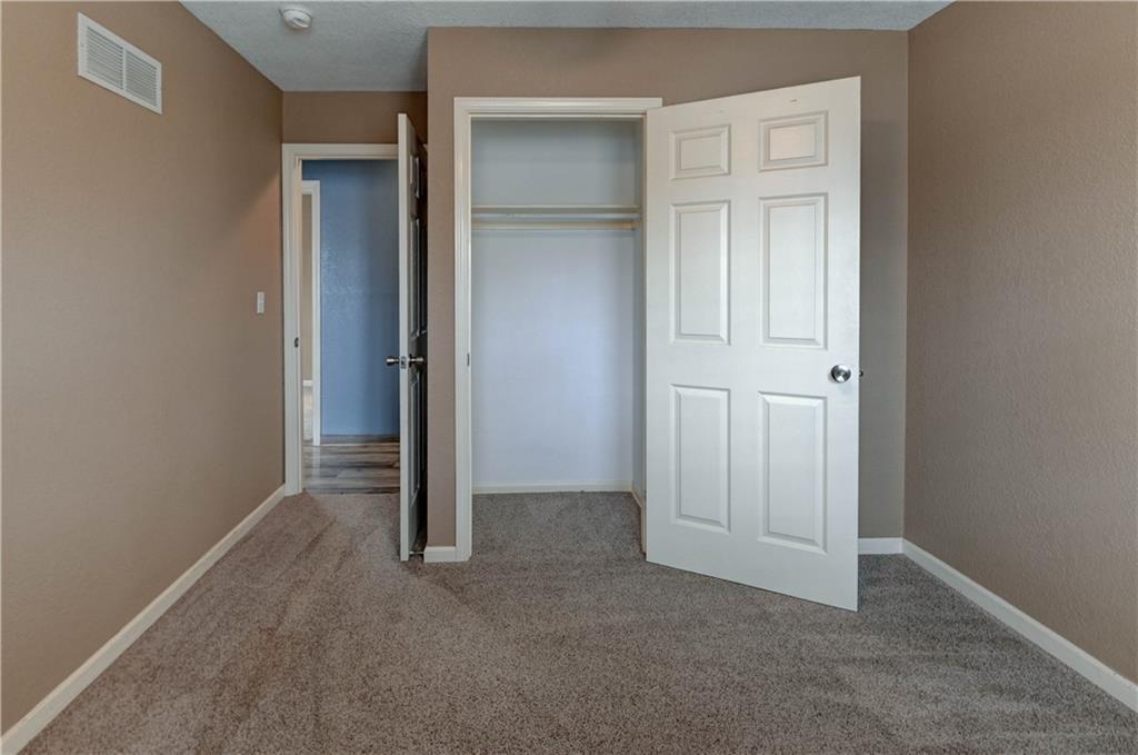 4116 South Delaware Avenue Independence, MO 64055 - Photo 33 of 40