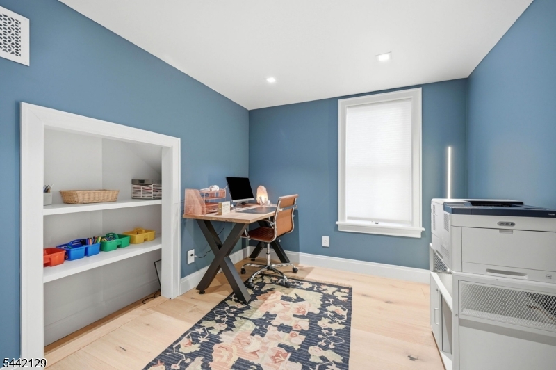 54 East Main Street Mendham, NJ 07945 - Photo 28 of 46