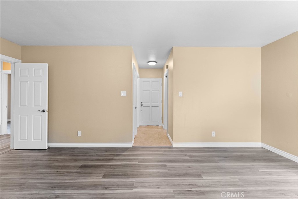 2994 David Street Riverside, CA 92506 - Photo 11 of 36