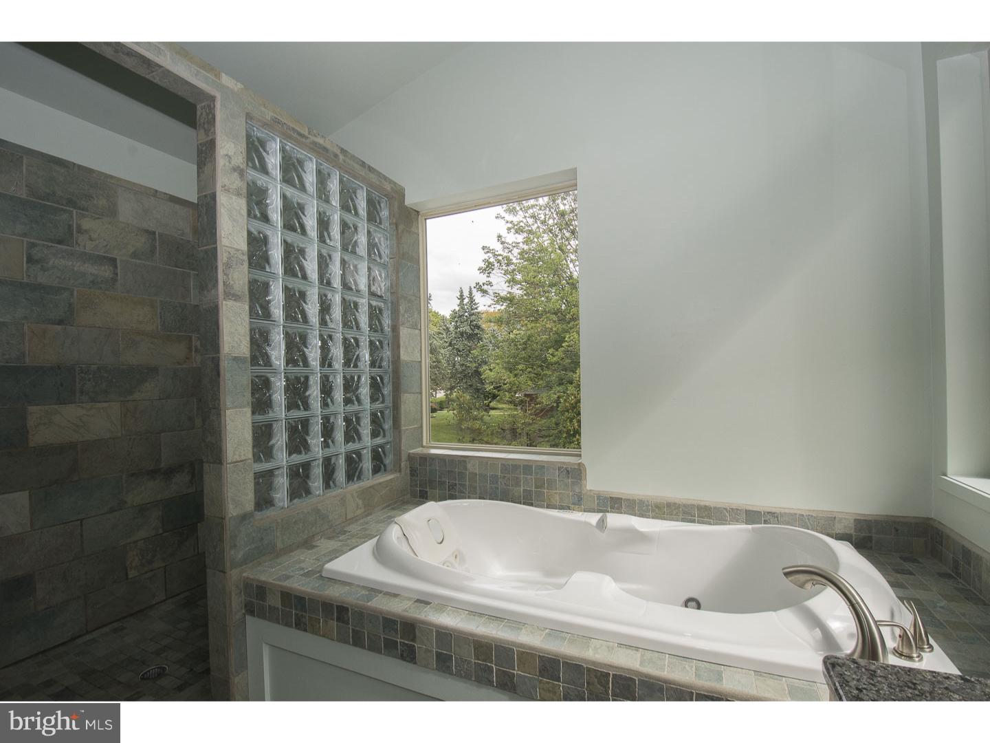 8306 MacArthur Road Glenside, PA 19038 - Photo 15 of 25 Master Bathroom