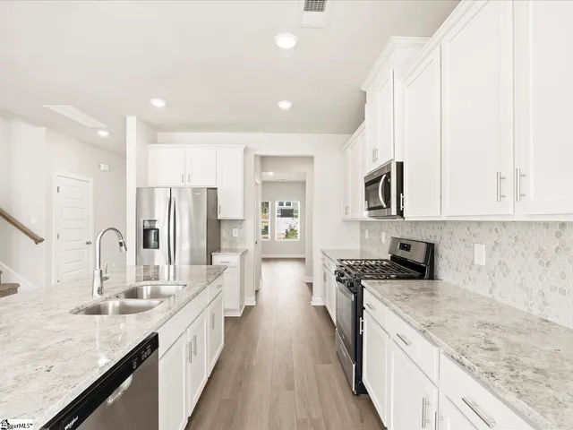 $378,900 | 226 Maxwell Drive, Easley, SC 29642