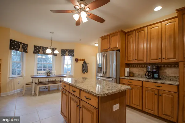 $574,999 | 27120 Coach House Lane, Salisbury, MD 21801