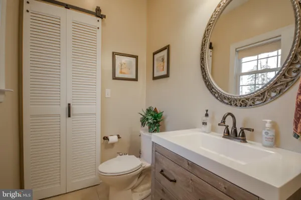 $574,999 | 27120 Coach House Lane, Salisbury, MD 21801