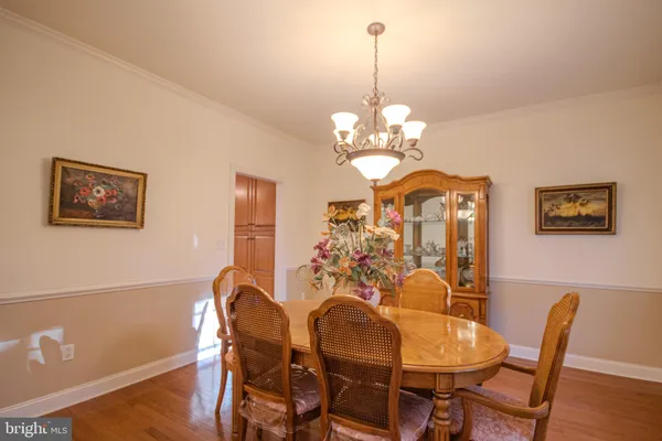 $574,999 | 27120 Coach House Lane, Salisbury, MD 21801