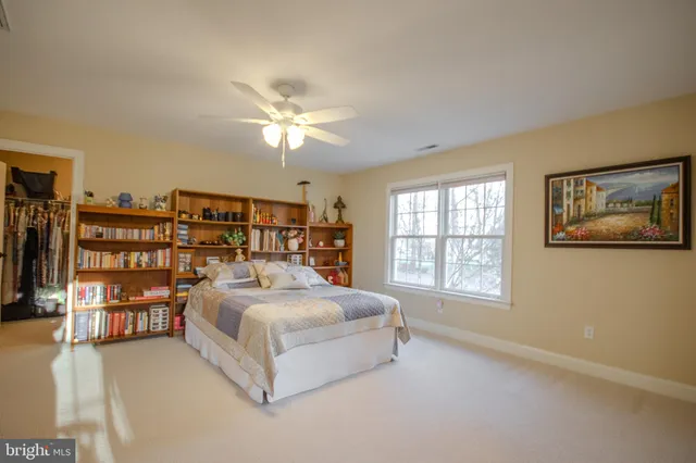 $599,900 | 27120 Coach House Lane, Salisbury, MD 21801