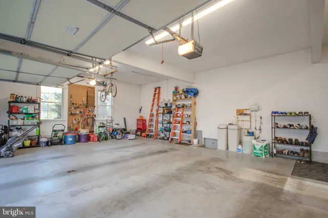 $599,900 | 27120 Coach House Lane, Salisbury, MD 21801