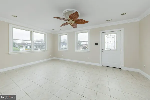 $450,000 | 765 Willow Drive, Gibbstown, NJ 08027