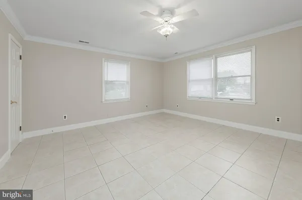 $450,000 | 765 Willow Drive, Gibbstown, NJ 08027