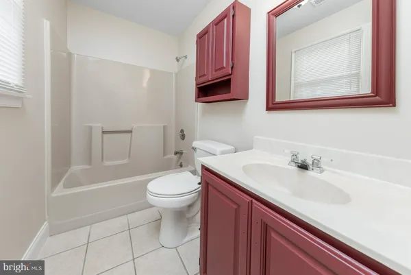$450,000 | 765 Willow Drive, Gibbstown, NJ 08027