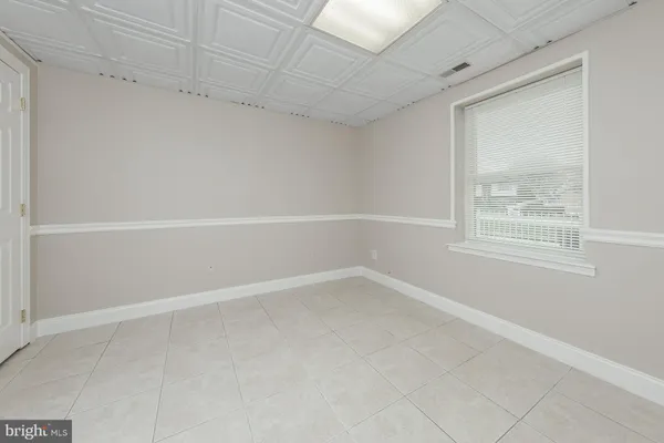 $450,000 | 765 Willow Drive, Gibbstown, NJ 08027