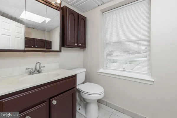 $450,000 | 765 Willow Drive, Gibbstown, NJ 08027