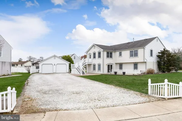 $450,000 | 765 Willow Drive, Gibbstown, NJ 08027