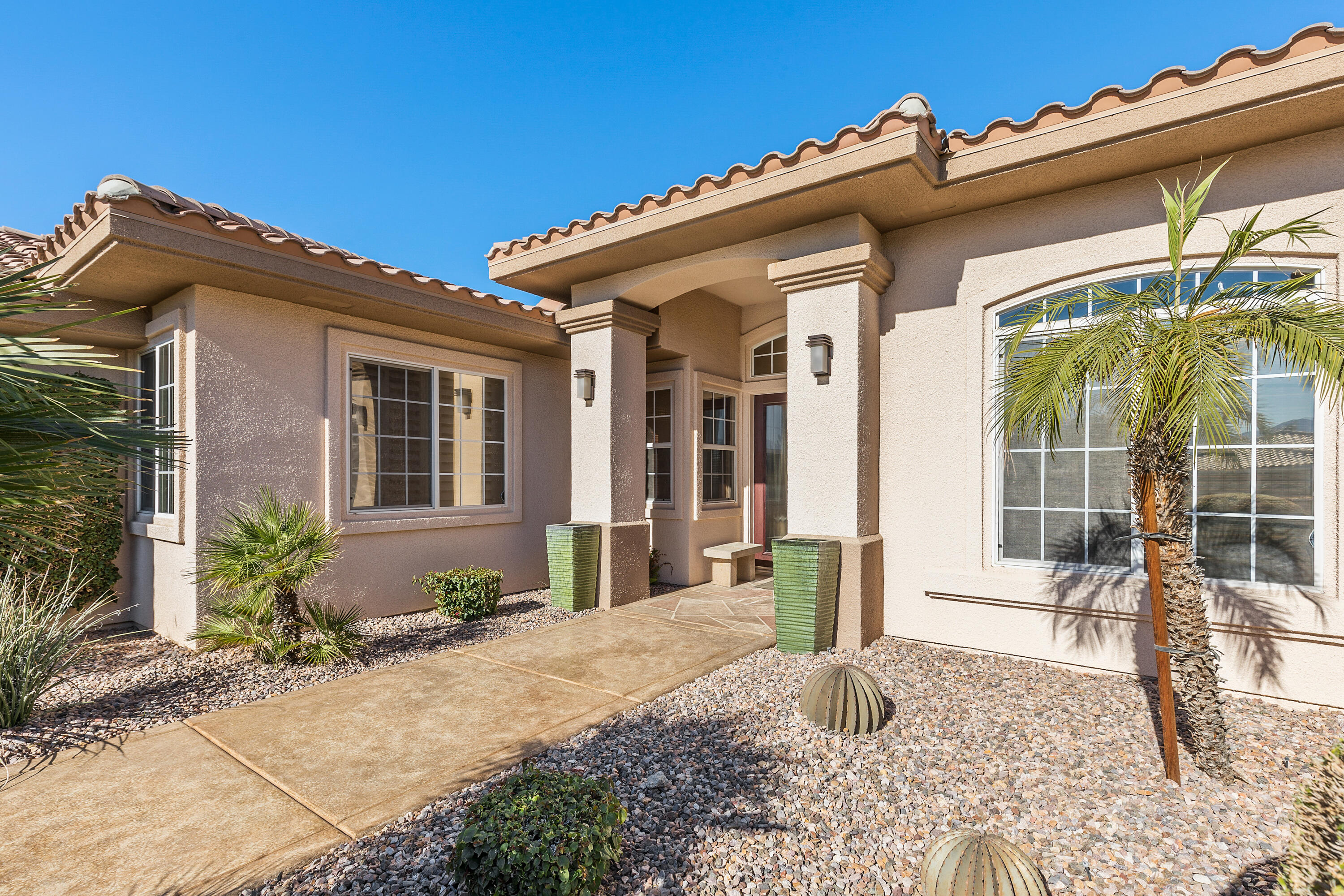 12 Collegiate Circle Rancho Mirage, CA 92270 - Photo 40 of 46 11_10967330_156310_156310-EI-111