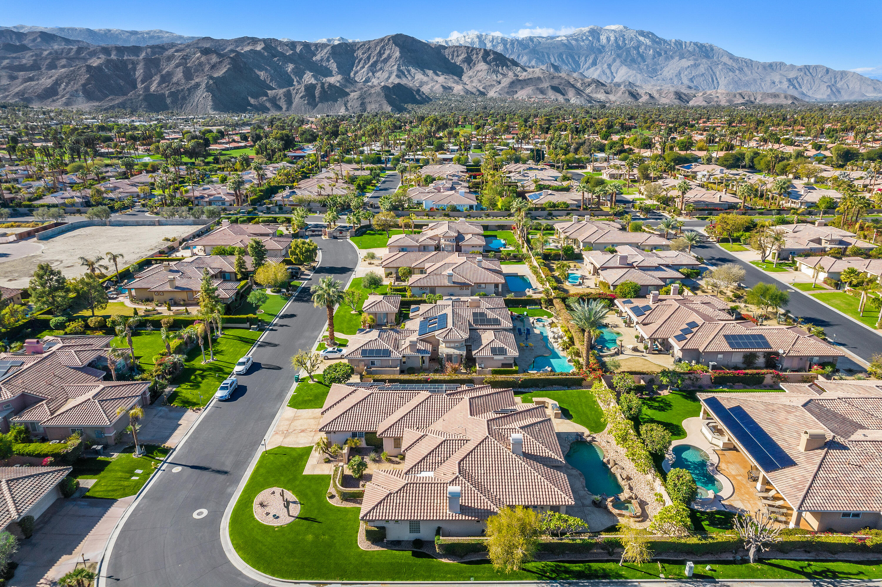 12 Collegiate Circle Rancho Mirage, CA 92270 - Photo 41 of 46 2_10967314_156310_156310-EI-102