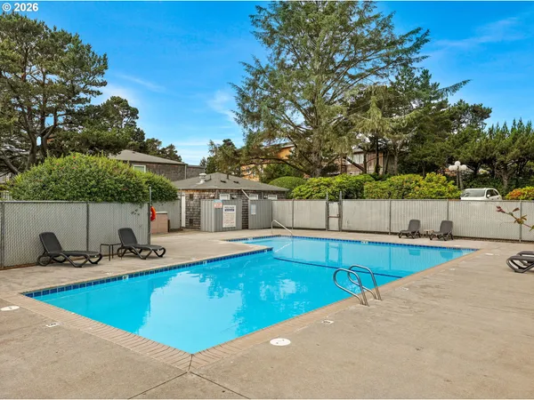 $499,000 | 2017 Gearhart Green Drive, Unit 802, Gearhart, OR 97138