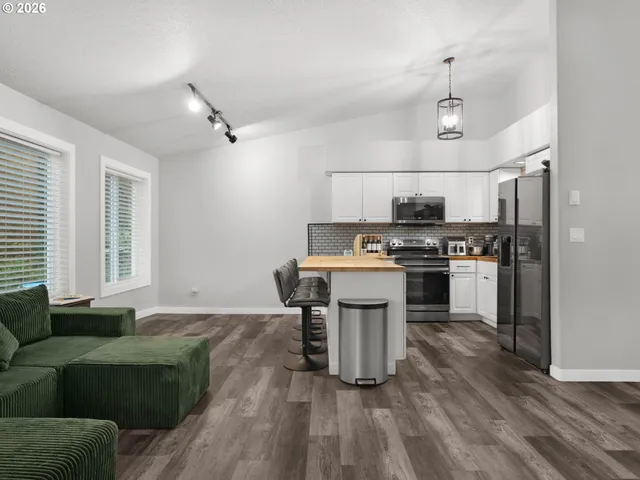 $518,990 | 2017 Gearhart Green Drive, Unit 802, Gearhart, OR 97138