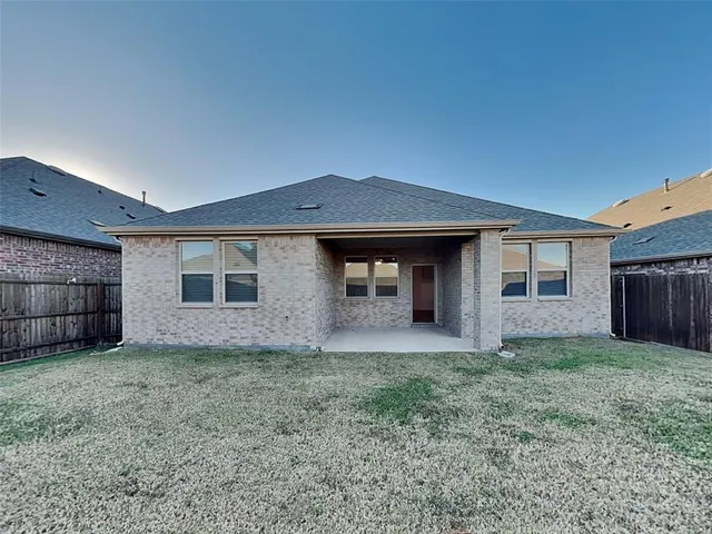 $1,862 | 11208 Shady Mdws Way, Aubrey, TX 76227