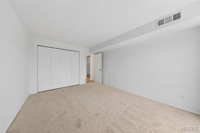 $124,999 | 10358 Chimney Rock Drive, Unit 20, St. Louis, MO 63146