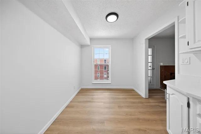 $124,999 | 10358 Chimney Rock Drive, Unit 20, St. Louis, MO 63146