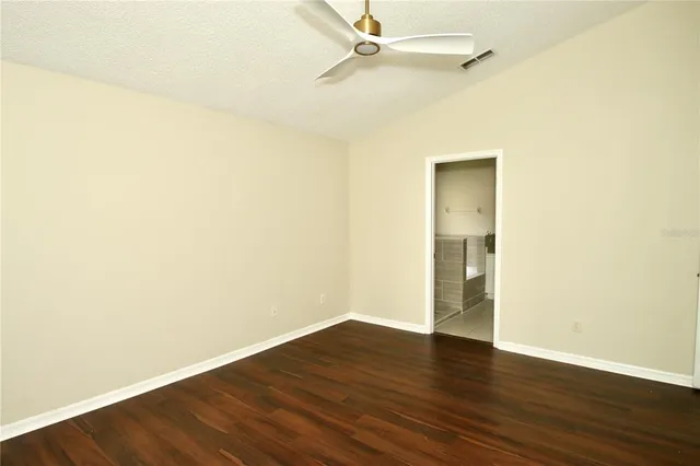 $2,600 | 1207 Greenley Avenue, Groveland, FL 34736