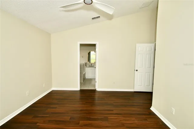 $2,600 | 1207 Greenley Avenue, Groveland, FL 34736