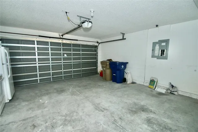 $2,600 | 1207 Greenley Avenue, Groveland, FL 34736