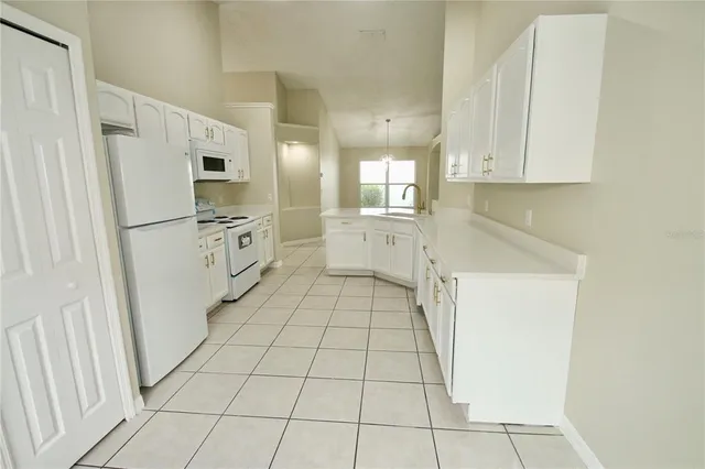 a close view of sink