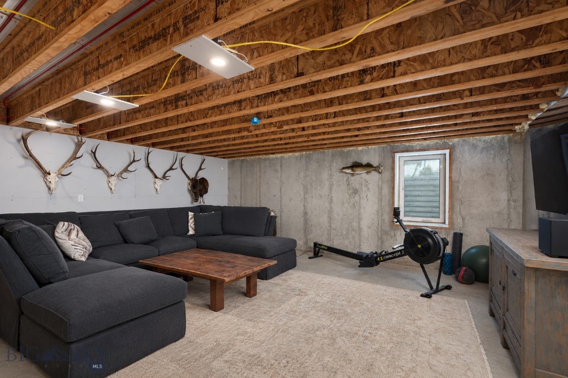 623 River Road Townsend, MT 59644 - Photo 30 of 68 Partially finished basement family room