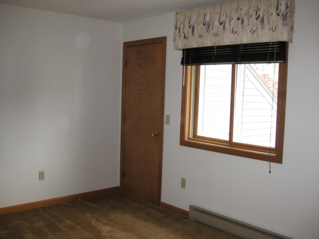 60 Weirs Road, Unit F2 Gilford, NH 03249 - Photo 13 of 17
