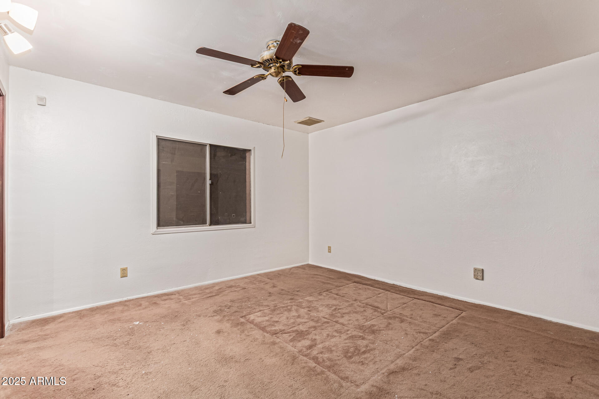 7917 West Flower Street Phoenix, AZ 85033 - Photo 14 of 54 Main Bedroom