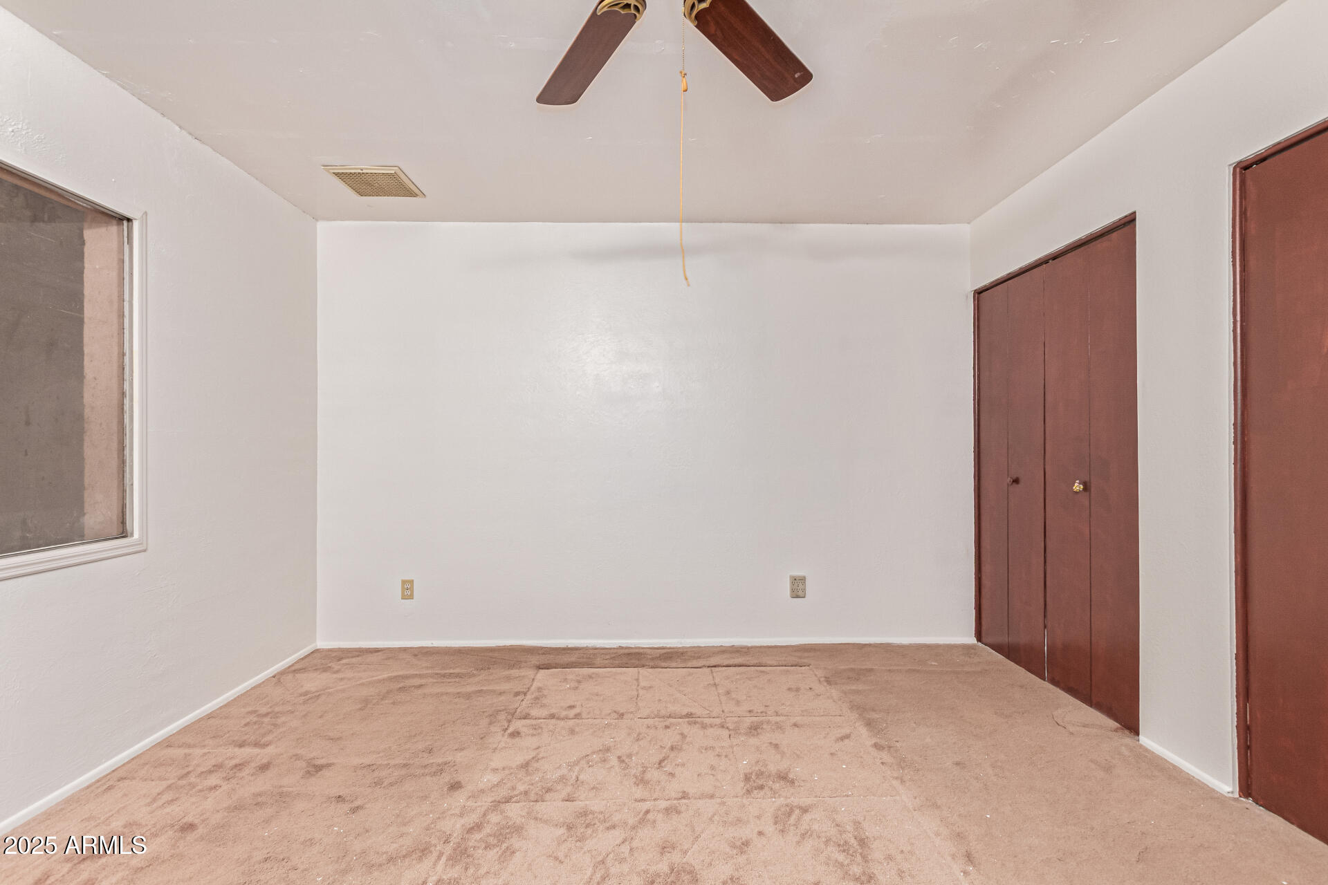 7917 West Flower Street Phoenix, AZ 85033 - Photo 16 of 54 Main Bedroom