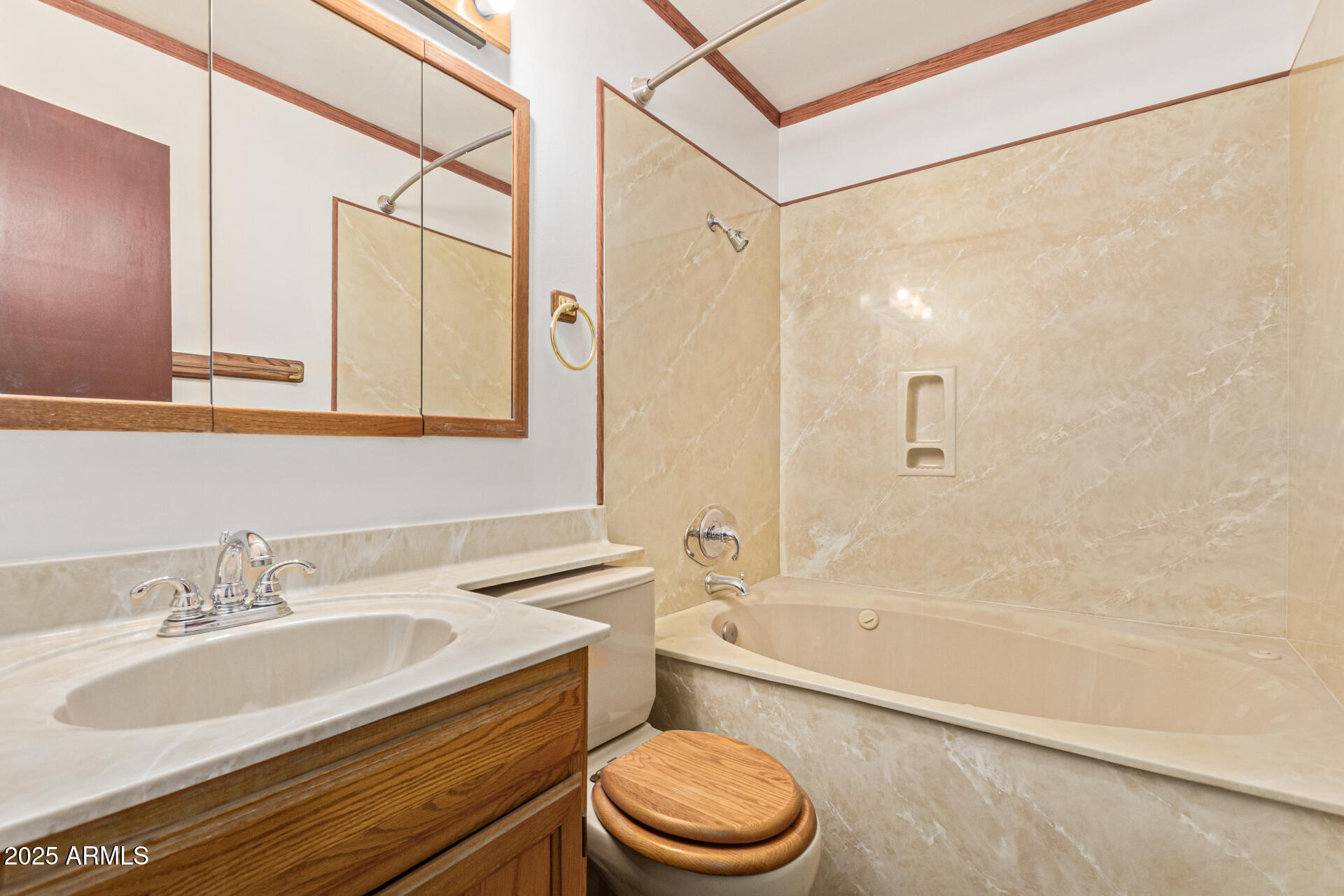 7917 West Flower Street Phoenix, AZ 85033 - Photo 25 of 54 Bathroom