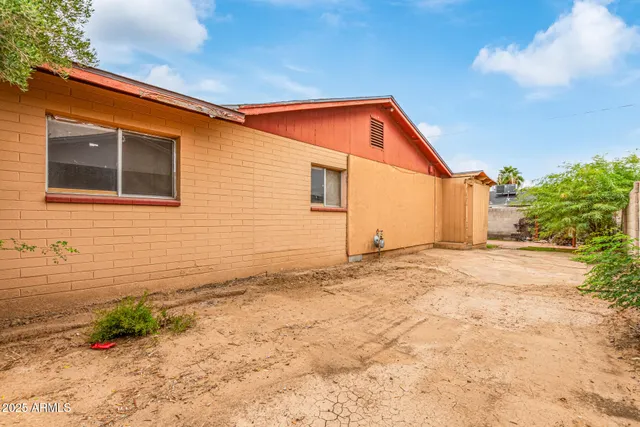 a backyard of a house