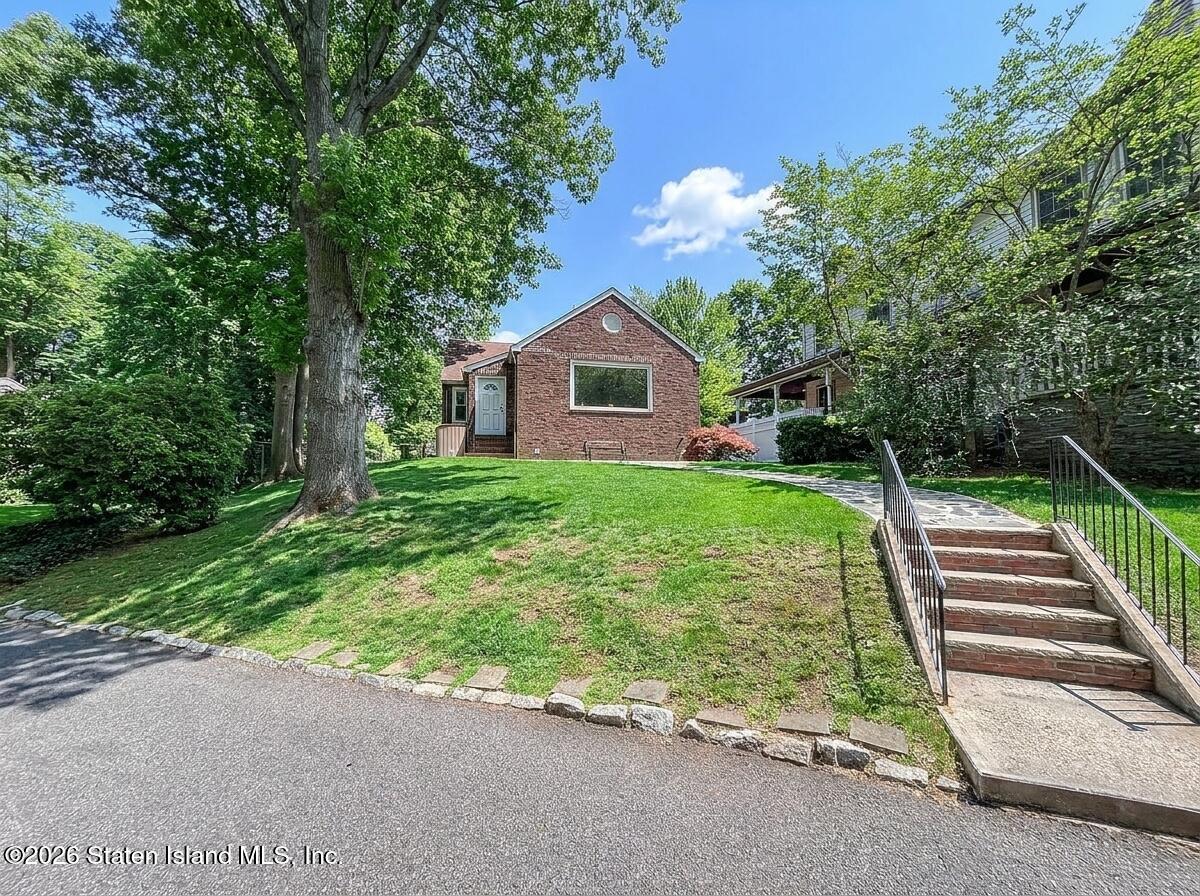125 Sea Gate Road Staten Island, NY 10305 - Photo 27 of 27 IMG_1077