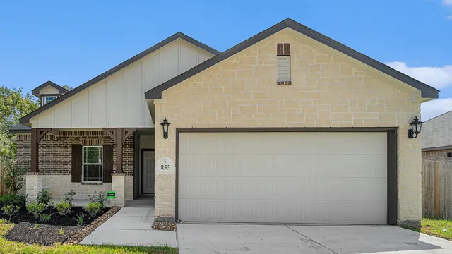 $285,990 | 855 Waukegan Road, Conroe, TX 77306