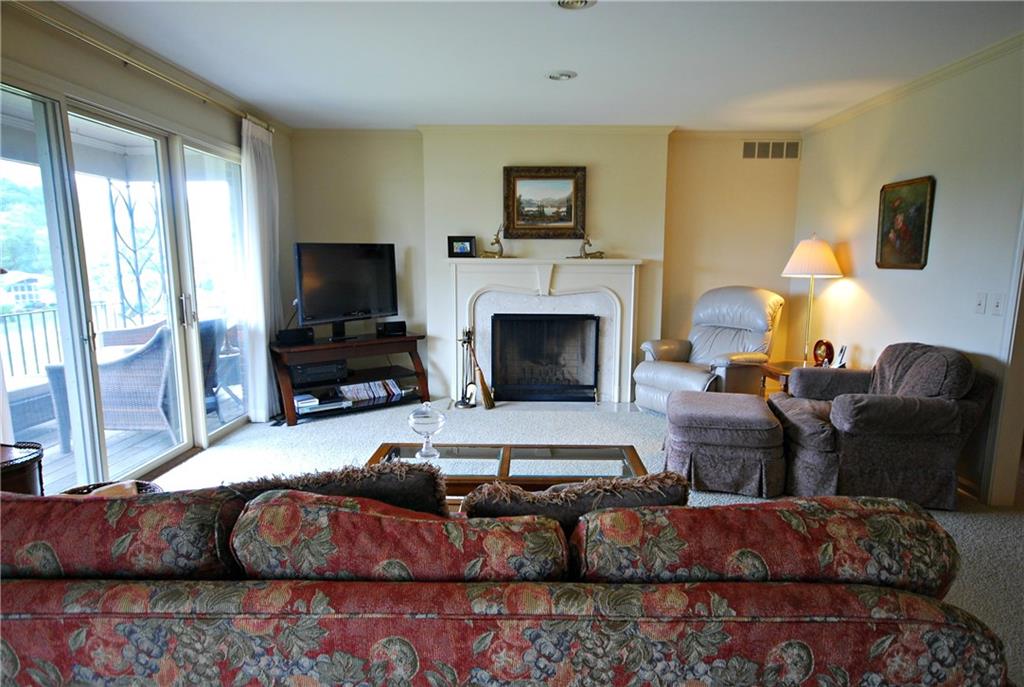 9793 West Ridgeway Court Columbus, IN 47201 - Photo 10 of 33 Gallery Image 10