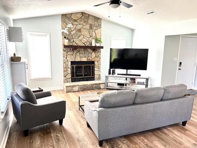 $300,000 | 309 Flagstone Drive, Myrtle Beach, SC 29588