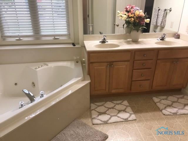 705 Weatherstone Road Holland, OH 43528 - Photo 14 of 29 Gallery Image 14