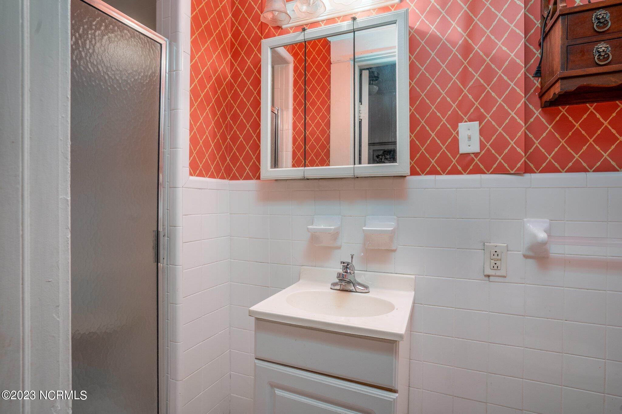 437 Falls Road Rocky Mount, NC 27804 - Photo 35 of 60 036-437FallsRoad-RockyMount-NC-27804-SMA