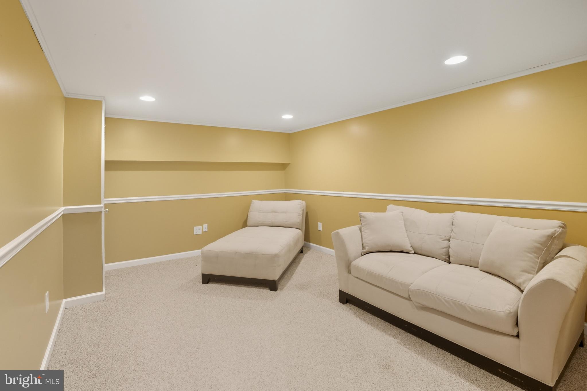 5 Corey Drive Ewing, NJ 08618 - Photo 26 of 30 a living room with furniture
