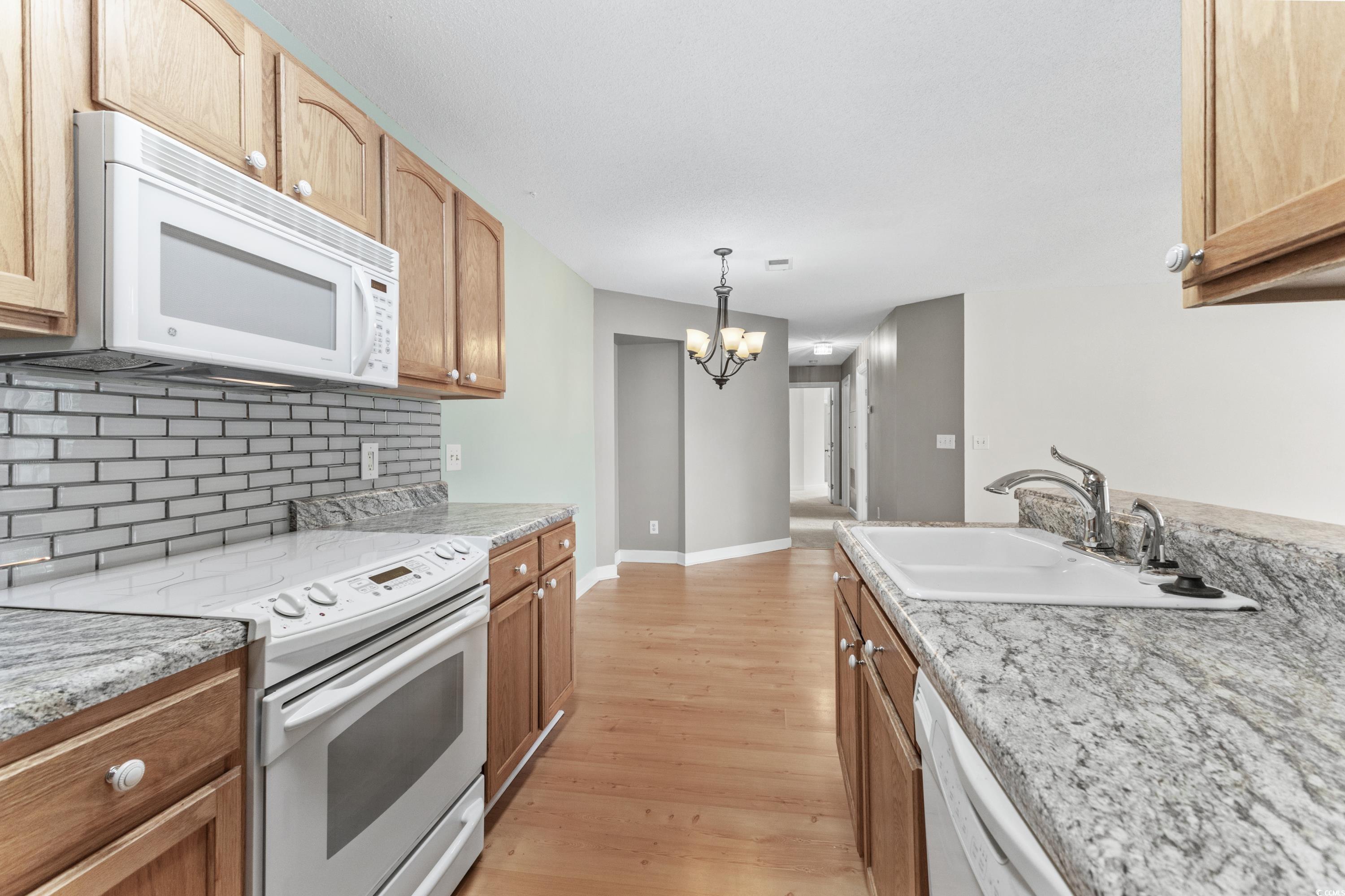 4374 Crepe Myrtle Court, Unit F Murrells Inlet, SC 29576 - Photo 14 of 35 Gallery Image 14