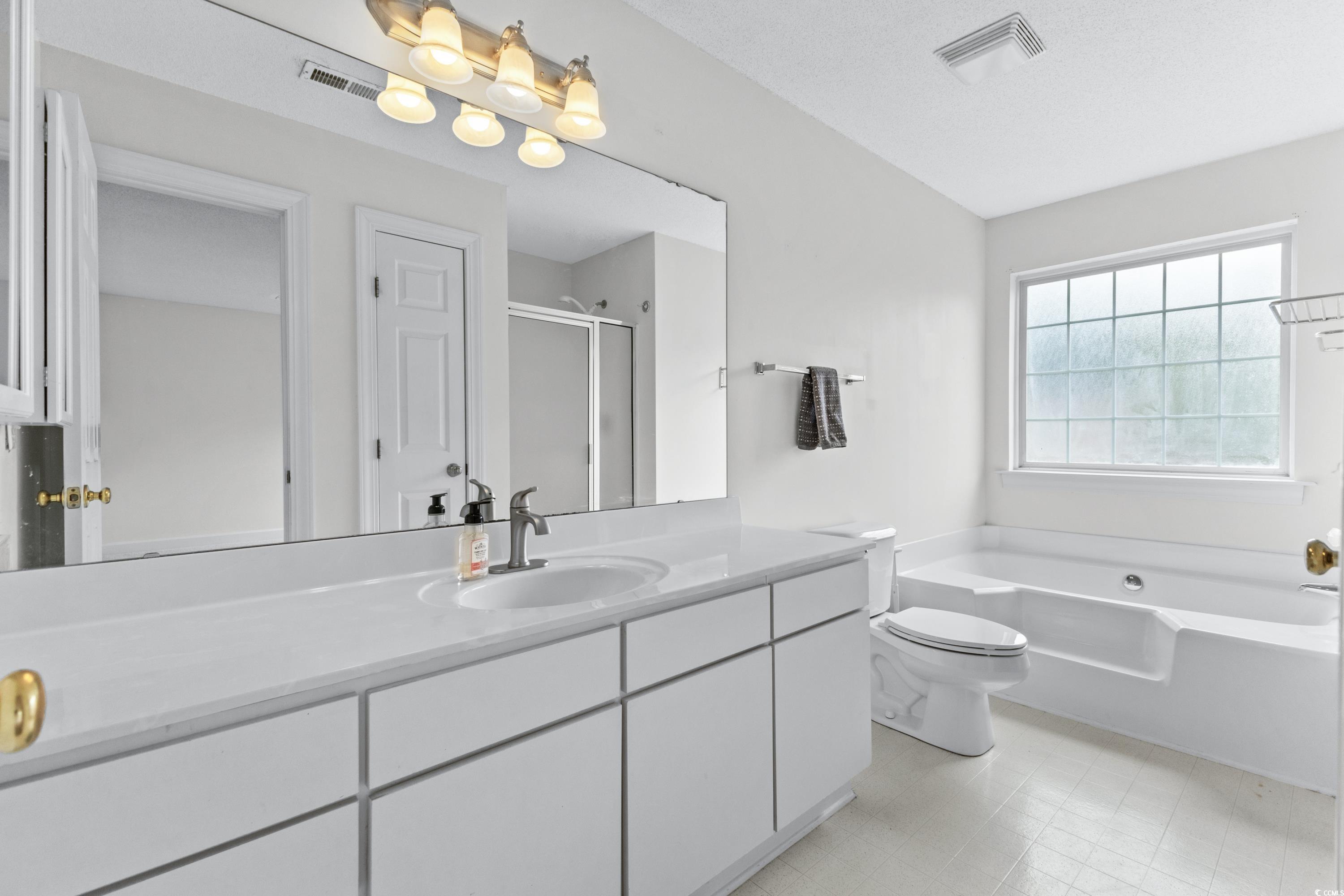 4374 Crepe Myrtle Court, Unit F Murrells Inlet, SC 29576 - Photo 18 of 35 Gallery Image 18