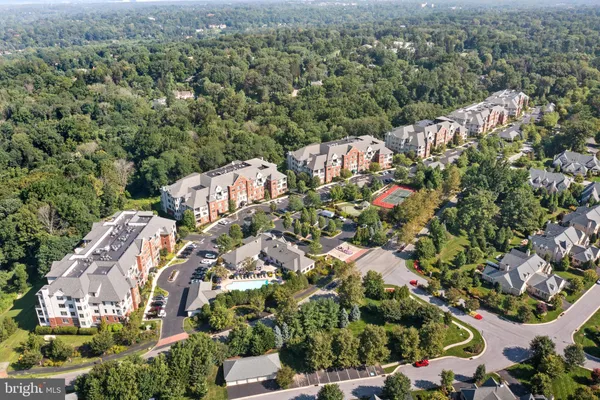 $915,000 | 5105 Parkview Drive, Haverford, PA 19041
