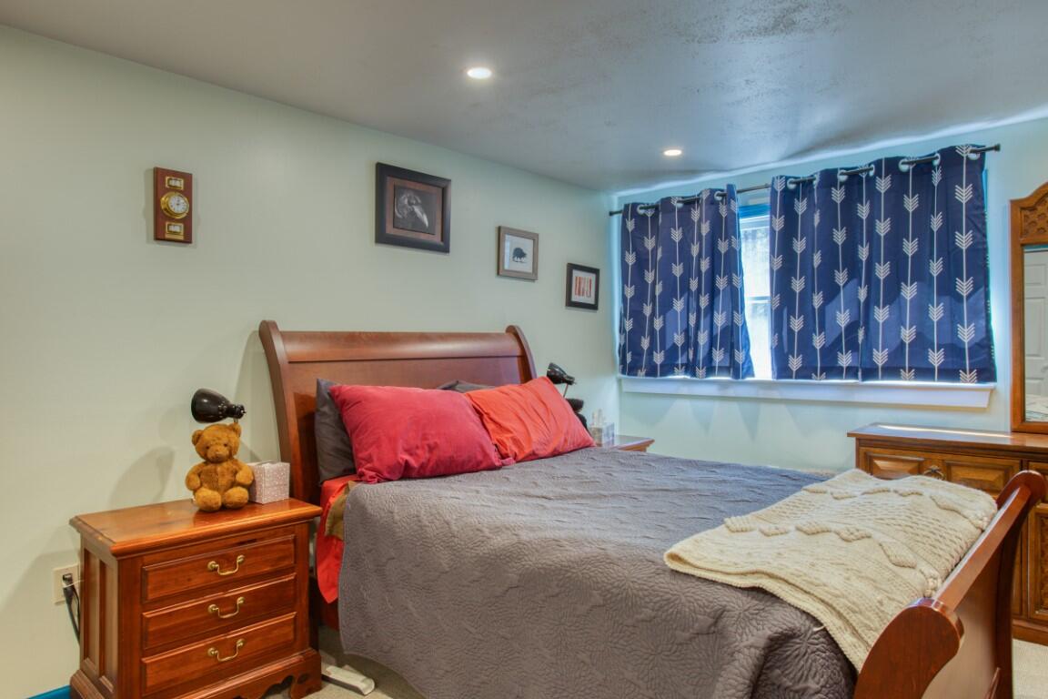 251 Cross Point Road Edgecomb, ME 04556 - Photo 27 of 30 30
