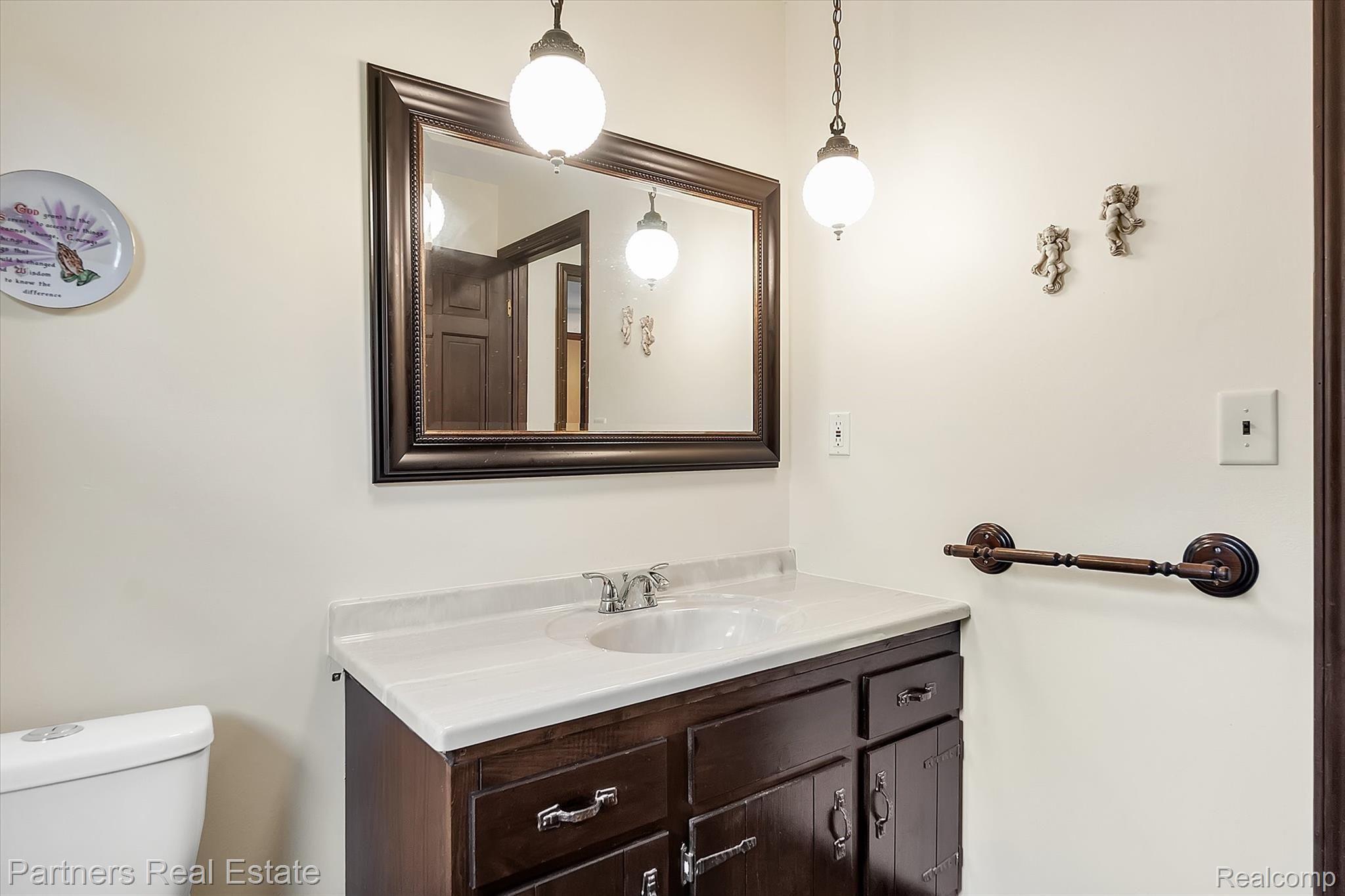 6785 Farley Road Pinckney, MI 48169 - Photo 15 of 49 15-6785-Farley-Rd-WindowStill-Real-Estate-Photography-15.jpg