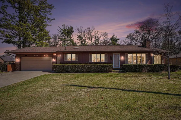 $399,900 | 110 South Fruitport Road, Spring Lake, MI 49456