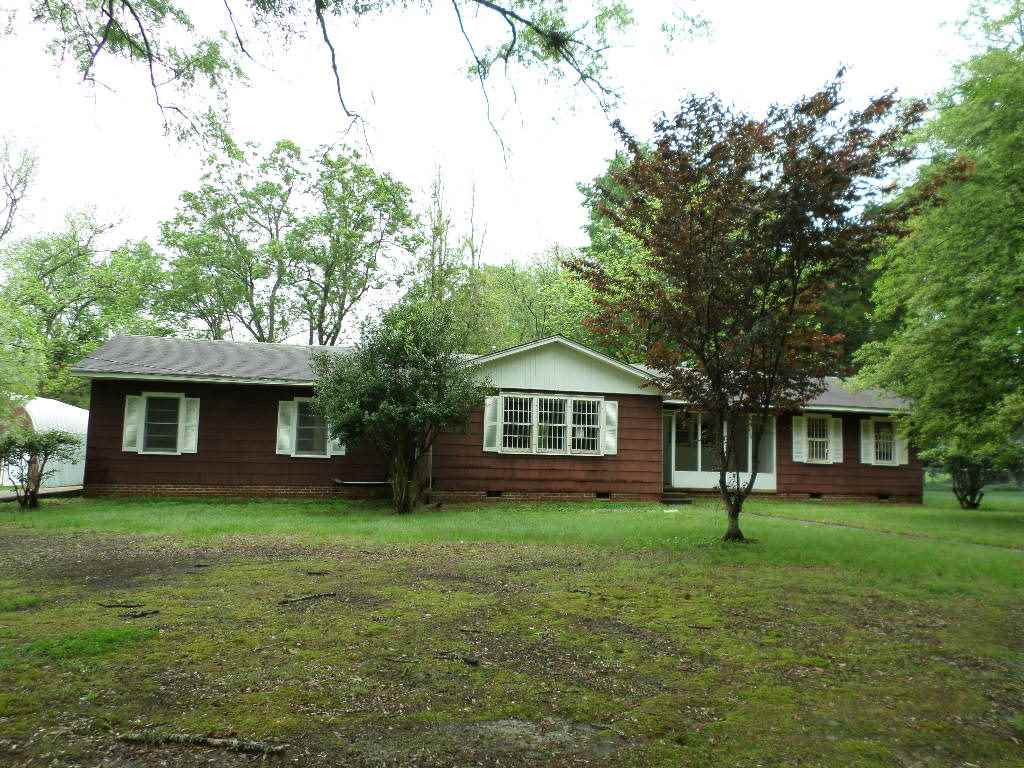 238 Mimosa Street Canton, MS 39046 - Photo 1 of 9 Photo 1