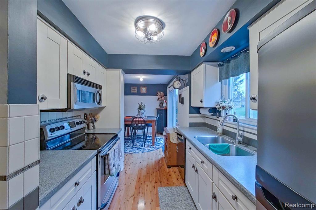 4920 Milett Road Fowlerville, MI 48836 - Photo 28 of 47